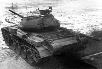 Корпус танка Т 54 обр 1947 г выпускало октября 1947 г Днище корпуса - фото 131