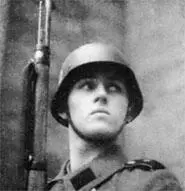 Часовой из Лейбштандарта СС Адольф Гитлер 22 июня 1941 г в рядах дивизии - фото 70