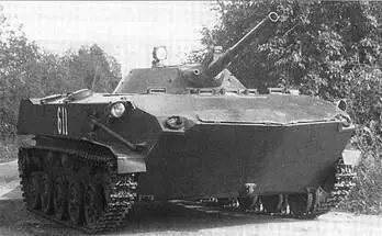БМД1 выпущенная осенью 1977 г На нижнем лобовом листе и на бортах корпуса - фото 42