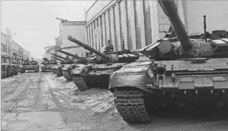 Модернизированные танки Т72Б А на территории Уралвагонзавода Урезание - фото 88