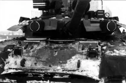 Основной боевой танк Т84 оснащенный динамической защитой Нож Фото - фото 85