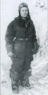 Инструктор Ульяновской ВАШП старшина Михалев зима 19411942 гг На следующий - фото 68