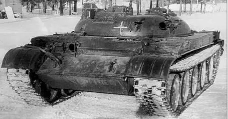 Истребитель танков объект 150 с ходовой частью танка Т62 Полубояров - фото 26