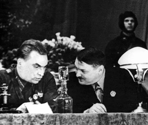 В П Чкалов и А А Жданов Письмо сделало свое дело и 25 мая после совещания - фото 70