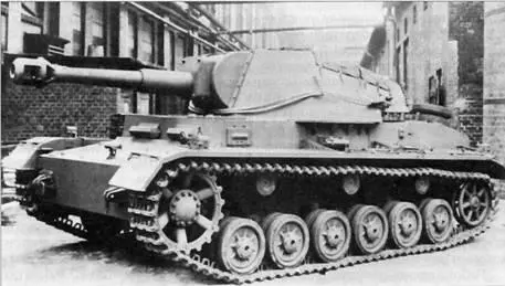 Опытная самоходная установка 105 cm leFH 181 Sf auf Geshutzwagen Ivb - фото 99