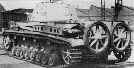 Опытная самоходная установка 105 cm leFH 186 Sf auf Geshutzwagen lllIV - фото 105