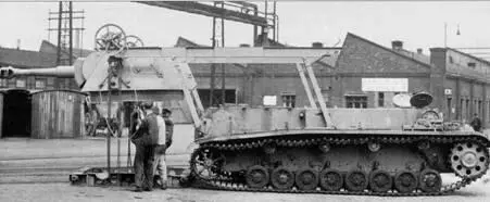 Опытная самоходная установка 105 cm leFH 186 Sf auf Geshutzwagen IIIIV - фото 107