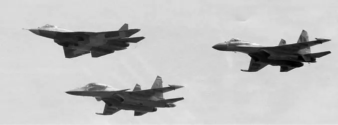 Российские боевые самолеты традиционно являются самой зрелищной частью всех - фото 42