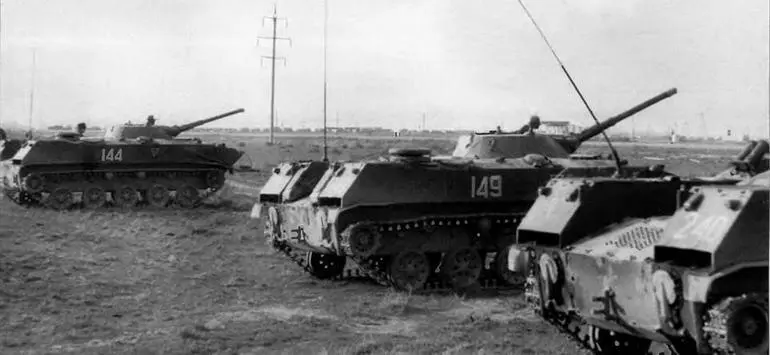 Январь 1990 г БМД1П 4й роты 317го гв пдп 103й гв вдд в окрестностях г - фото 65