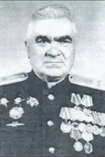 Командиры 2го МТАП полковник АБиба вверху и майор НТокарев внизу на - фото 60