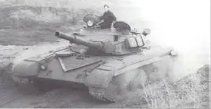 Танк Т64А Танк Т64Б выпуска 1975 г Параллельно шла - фото 58