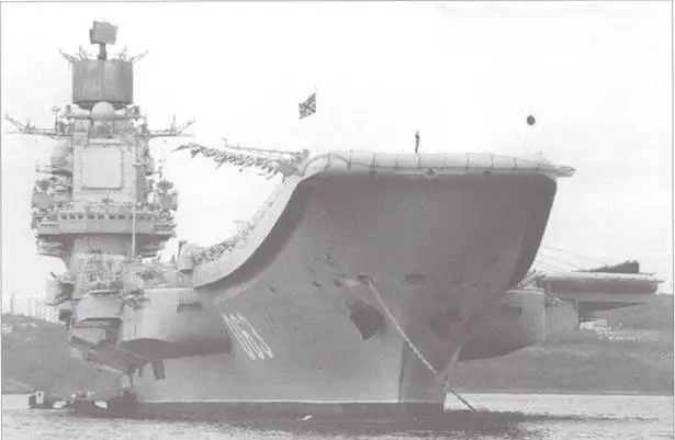 Тяжелый авианесущий крейсер проекта 11435 Адмирал Флота Советского Союза - фото 1