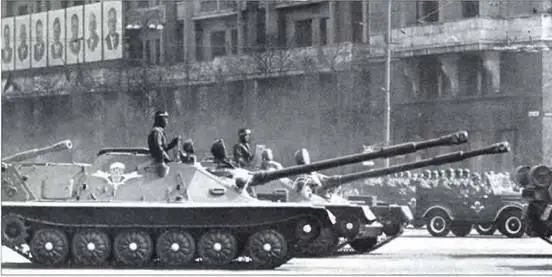 Боевая техника Воздушнодесантных войск Советской Армии на параде - фото 153