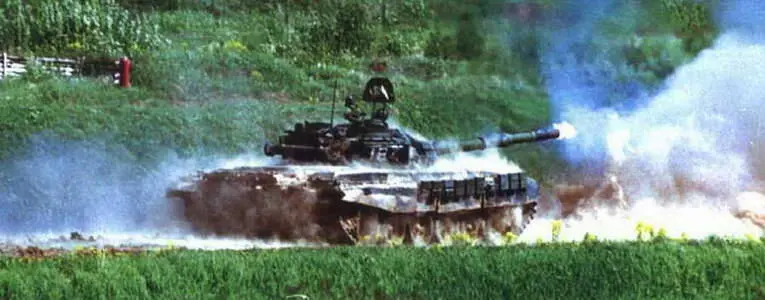 Т72Б в момент выстрела Переправа Т72Б через водную преграду на самоходном - фото 38
