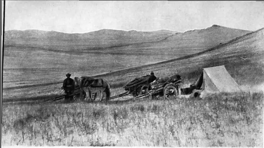 Стоянка каравана Обручева в Монголии Ночлег Обручева на реке Хилок в 1896 - фото 43