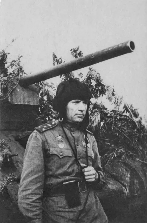 Командир 27й гв тбр полковник Н В Невжинский Когда он очнулся до сознания - фото 157