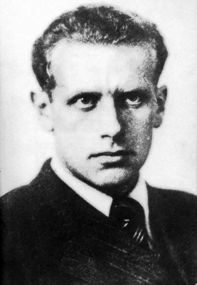 БОРИС ВЛАДИМИРОВИЧ ВИЛЬДЕ Русского мальчика звали Борис Владимирович Вильде - фото 29