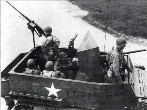 Самоходная 37мм противотанковая пушка М6 на шасси БТР М3 с пулеметами М1917А1 - фото 61