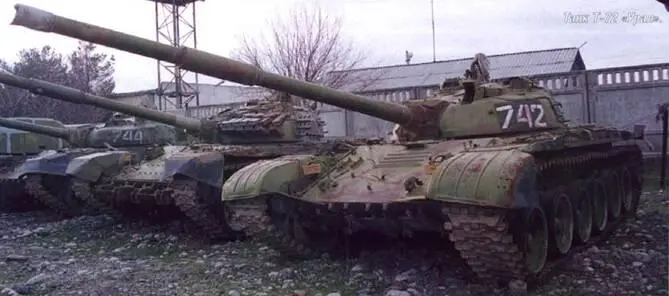 Танк Т72 Урал Один из первых вариантов Т72А Продолжение следует ГБ - фото 83