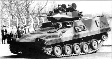 БМП Марс15 с системой вооружения Т25 Место механикаводителя на БМП - фото 99