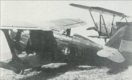 И15 борт СА030 из состава 3й истребительной эскадрильи весной 1939го - фото 84