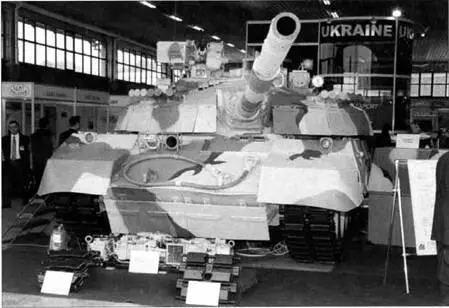 Украинские танкостроитепи представили свою версию модернизации ганка Т55 - фото 2