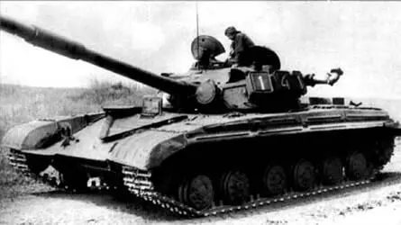 Танк Т 64А выпуска 1969 г Продольный разрез танка Т64А Двух плоскостной - фото 49
