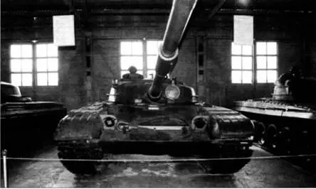 Танк Т64А 125мм бронебойноподкалиберный снаряд ВМ9 использовался на Т64А - фото 63