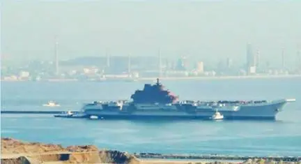 Варяг ставший уже Ши Ланом во время перехода от причальной стенки в новый - фото 65