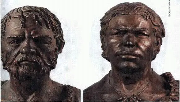 Поздненепалеолитические Homo sapiens Слева мужчина из Костёнок Справа - фото 13