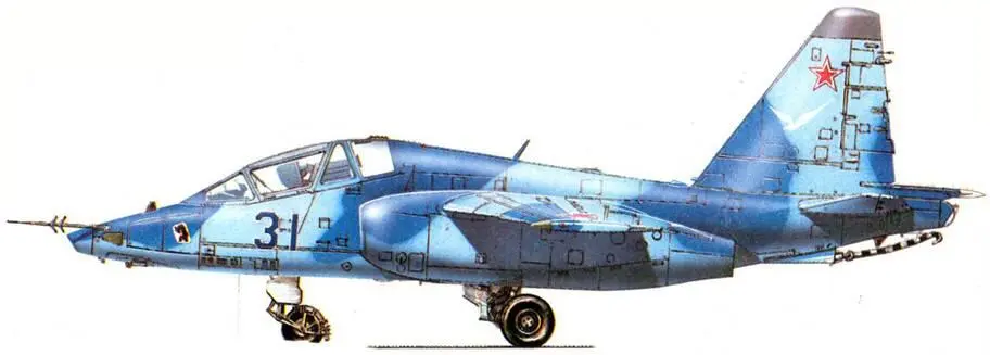 Су25УТГ 31 одна из восьми машин находившихся в сентябре 1990 г на - фото 60