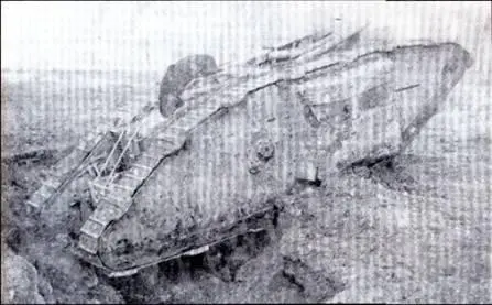 Танк Mk II С21 в ходе битвы у Аррас Танки Mk IV После фактического - фото 96