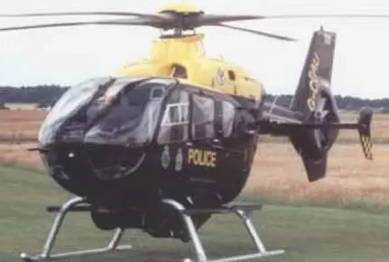 EC135T В Великобритании существует 52 отдельных полицейских округа каждый из - фото 73