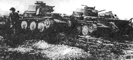 PzKpfw38t AusfC КОНСТРУКЦИЯ И ТТХ Оба танка и LT35 и LT38 хотя они - фото 107