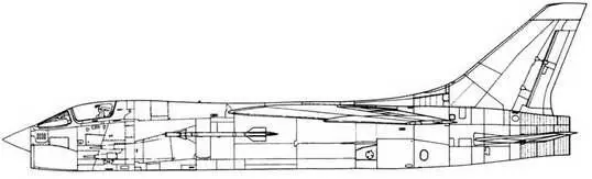 Левый борт серийного Крусейдера F8U1 позже получившего обозначение F8A в - фото 94
