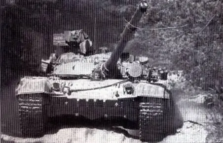 Танк Т72 с комплексом 9К120 Свирь Танк T80Y с комплексом 9К119 Рефлекс - фото 31