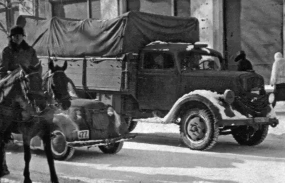 Стандартный ОпельБлиц 3636S образца 19371940 годов на улице Симферополя - фото 8