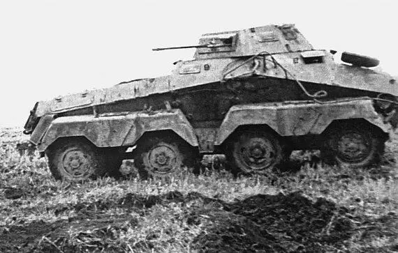 Трофейный бронеавтомобиль БюссингНАГ серии GS Sd Kfz231 из состава - фото 79