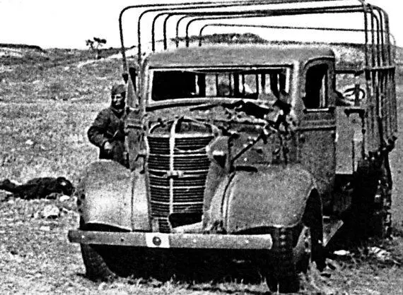 Самые первые автотрофеи Красной Армии во Второй мировой войне были японского - фото 119