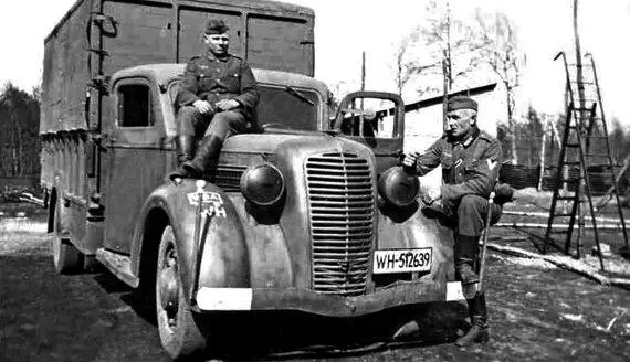 Американский 3тонный ДаймондТ404 образца 19371938 годов с 82сильным - фото 127