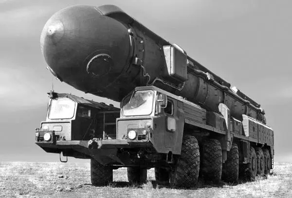 Транспортноперегрузочный агрегат 15Т116 комплекса Пионер УТТХ на шасси - фото 311