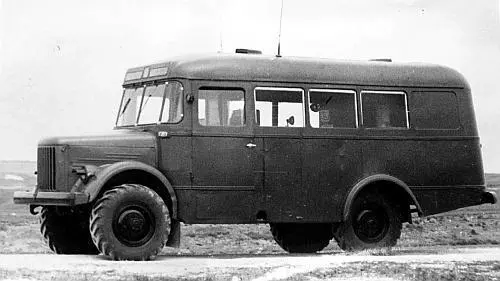 Штабной автобус ПАЗ654 с цельнометаллическим кузовом от модели ПАЗ651А 1958 - фото 40