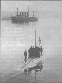 Подводная лодка Сом возвращается во Владивосток с боевого задания 1905 г - фото 61