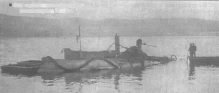 Подводная лодка Дельфин после взрыва 1905 г Тем не менее 5 мая все же - фото 72