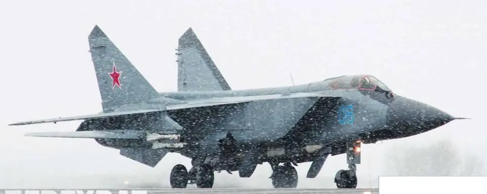 Перехват в уральском небе Олег ЖЕЛТОНОЖКО Фото Владислава Белогруда Как уже - фото 56