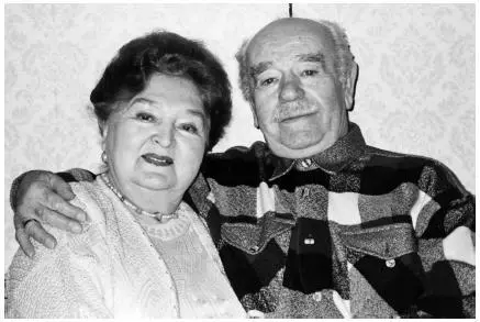 Мама с Витей прожили душа в душу почти 30 лет 19 января 1998 года Гроб с телом - фото 4