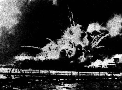 Двинск горит Фотография сделана танкистом 8й танковой дивизии в разгар боев - фото 39