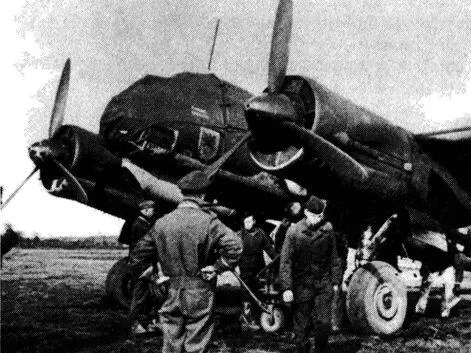 Бомбардировщик Ю88 эскадры KG77 Захват Чудово и Тосно уменьшил число - фото 97