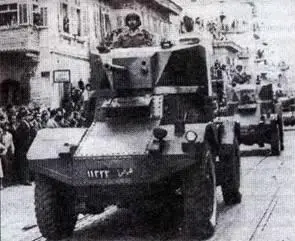 Израильский модернизированный БТР М2 слева бронеавтомобиль Хамбер MkIV - фото 84