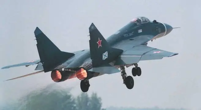 МиГ29К 312 уходит в очередной испытательный полет С 2002 г на этом самолете - фото 47